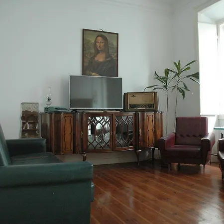 Casa de hóspedes Largo Residencias *