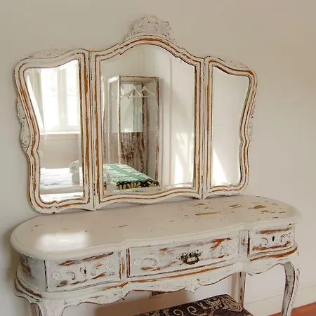 ゲストハウス Largo Residencias リスボン